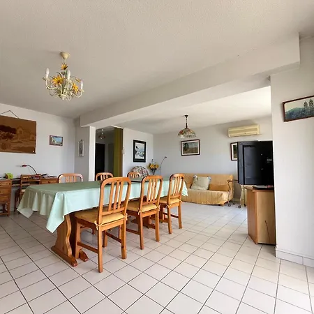 Spacieux Climatise 80m² Avec Piscine Et Vue A - Fr-1-338-620 Apartment *