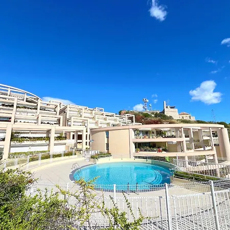 Spacieux Climatise 80m² Avec Piscine Et Vue A - Fr-1-338-620 Apartment *