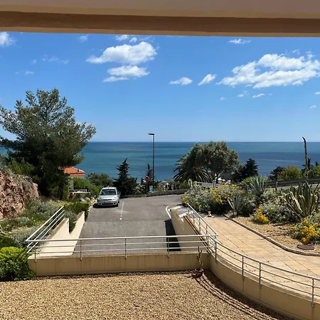 Spacieux Climatise 80m² Avec Piscine Et Vue A - Fr-1-338-620 Apartment *